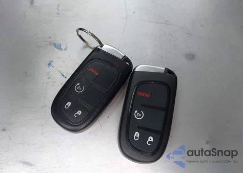 2017 Ram 1500 Laramie z USA, uszkodzony, nr VIN 1C6RR7NM1HS872955